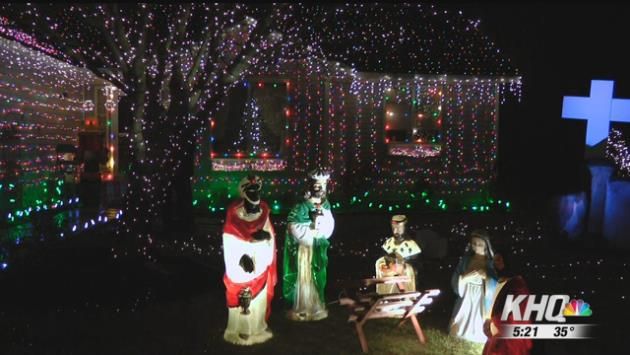 Christmas light controversy in Hayden